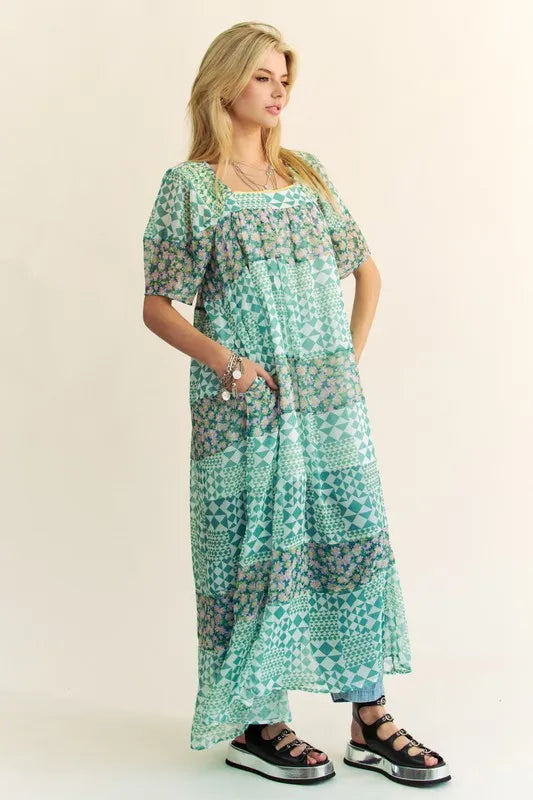 Davi & Dani Multi Floral Square Neck Puff Sleeve Maxi Dress